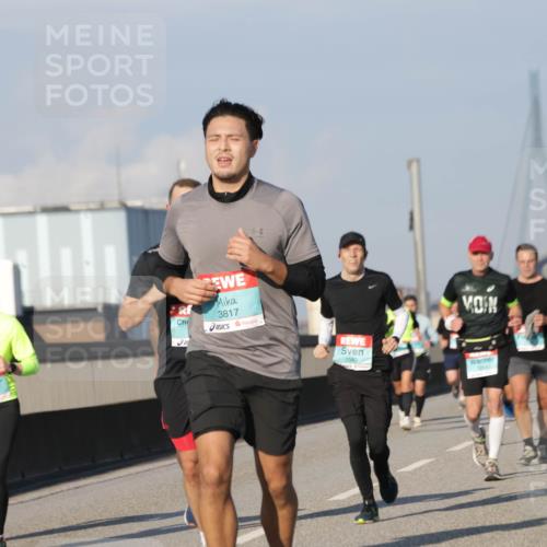 03.10.2025 - Köhlbrandbrückenlauf Jannik Wohlers http://msf.ph/oto/9068002 03.10.2025 09:47:31 Position 3 1110, 3817, 1043, 3568 meine-sportfotos.de