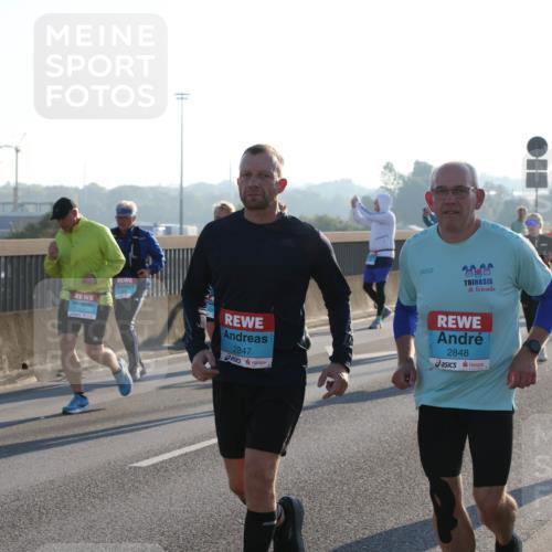 03.10.2025 - Köhlbrandbrückenlauf Lena Gebhardt http://msf.ph/oto/9068208 03.10.2025 09:24:13 Position 1 2020, 2847, 2848, 1991 meine-sportfotos.de