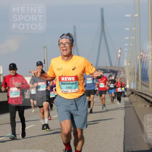 03.10.2025 - Köhlbrandbrückenlauf Jannik Wohlers http://msf.ph/oto/9068215 03.10.2025 09:47:41 Position 3 3495 meine-sportfotos.de