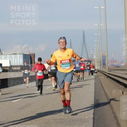 03.10.2025 - Köhlbrandbrückenlauf Jannik Wohlers http://msf.ph/oto/9068216 03.10.2025 09:47:41 Position 3 3790, 6, 3495 meine-sportfotos.de
