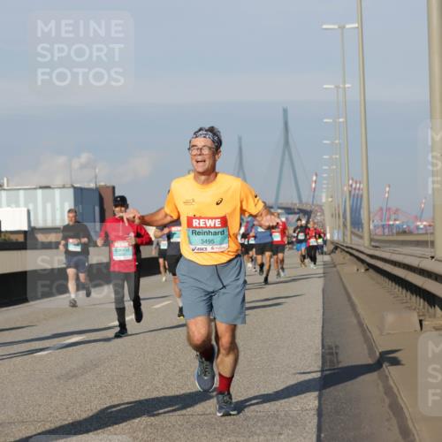 03.10.2025 - Köhlbrandbrückenlauf Jannik Wohlers http://msf.ph/oto/9068231 03.10.2025 09:47:41 Position 3 3495 meine-sportfotos.de