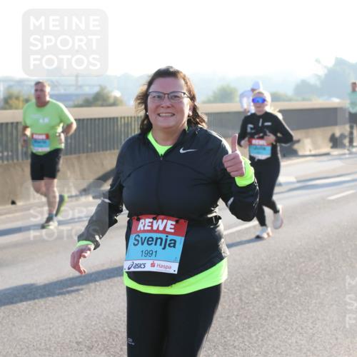 03.10.2025 - Köhlbrandbrückenlauf Lena Gebhardt http://msf.ph/oto/9068283 03.10.2025 09:24:15 Position 1 1991 meine-sportfotos.de