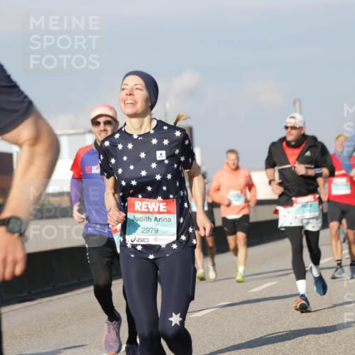 03.10.2025 - Köhlbrandbrückenlauf Jannik Wohlers http://msf.ph/oto/9068314 03.10.2025 09:47:46 Position 3 2979 meine-sportfotos.de