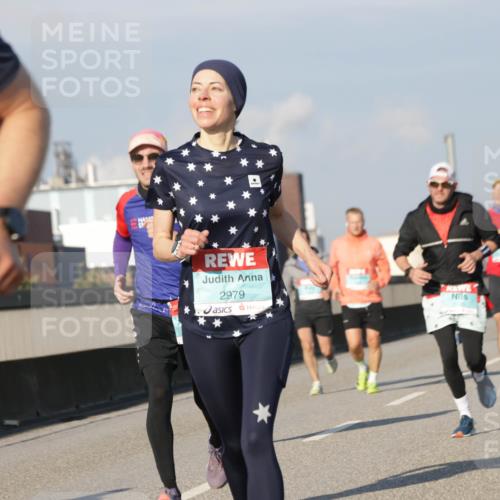 03.10.2025 - Köhlbrandbrückenlauf Jannik Wohlers http://msf.ph/oto/9068319 03.10.2025 09:47:46 Position 3 2979 meine-sportfotos.de