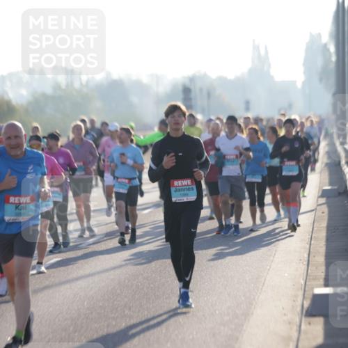 03.10.2025 - Köhlbrandbrückenlauf Jannik Wohlers http://msf.ph/oto/9068346 03.10.2025 09:16:18 Position 3 3250, 1089 meine-sportfotos.de