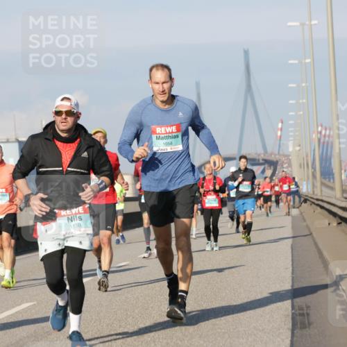 03.10.2025 - Köhlbrandbrückenlauf Jannik Wohlers http://msf.ph/oto/9068373 03.10.2025 09:47:49 Position 3 1130, 70, 1058 meine-sportfotos.de