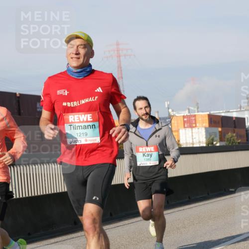 03.10.2025 - Köhlbrandbrückenlauf Jannik Wohlers http://msf.ph/oto/9068458 03.10.2025 09:47:53 Position 3 1292, 1219, 1380 meine-sportfotos.de