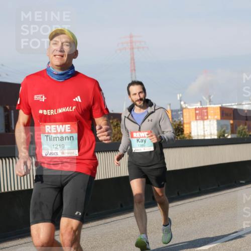 03.10.2025 - Köhlbrandbrückenlauf Jannik Wohlers http://msf.ph/oto/9068468 03.10.2025 09:47:53 Position 3 1292, 1219, 1380 meine-sportfotos.de