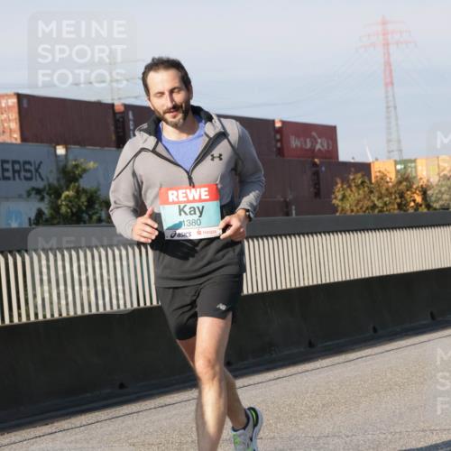 03.10.2025 - Köhlbrandbrückenlauf Jannik Wohlers http://msf.ph/oto/9068520 03.10.2025 09:47:55 Position 3 1380 meine-sportfotos.de