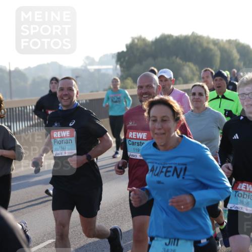 03.10.2025 - Köhlbrandbrückenlauf Jannik Wohlers http://msf.ph/oto/9068546 03.10.2025 09:16:29 Position 3 1227, 1181, 119, 3516, 3425 meine-sportfotos.de