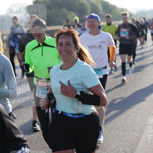 03.10.2025 - Köhlbrandbrückenlauf Jannik Wohlers http://msf.ph/oto/9068578 03.10.2025 09:16:30 Position 3 1321, 2, 1091 meine-sportfotos.de