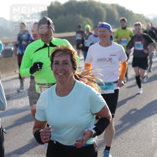03.10.2025 - Köhlbrandbrückenlauf Jannik Wohlers http://msf.ph/oto/9068582 03.10.2025 09:16:30 Position 3 3426 meine-sportfotos.de