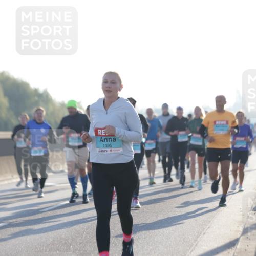 03.10.2025 - Köhlbrandbrückenlauf Jannik Wohlers http://msf.ph/oto/9068657 03.10.2025 09:16:39 Position 3 1395 meine-sportfotos.de