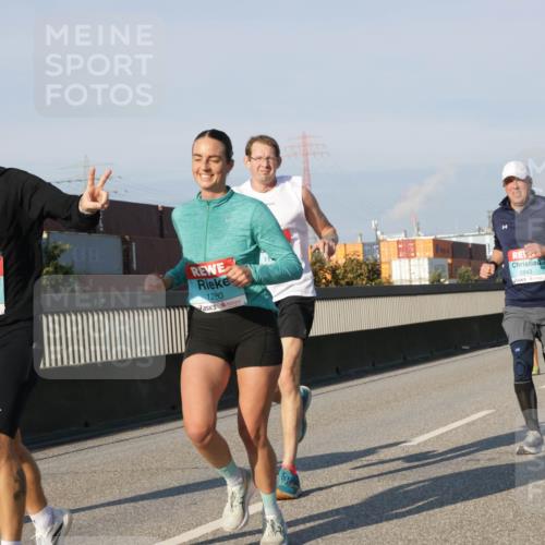 03.10.2025 - Köhlbrandbrückenlauf Jannik Wohlers http://msf.ph/oto/9068678 03.10.2025 09:48:01 Position 3 1205, 1280, 2843 meine-sportfotos.de