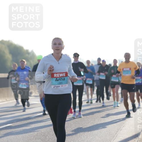 03.10.2025 - Köhlbrandbrückenlauf Jannik Wohlers http://msf.ph/oto/9068685 03.10.2025 09:16:39 Position 3 1395 meine-sportfotos.de