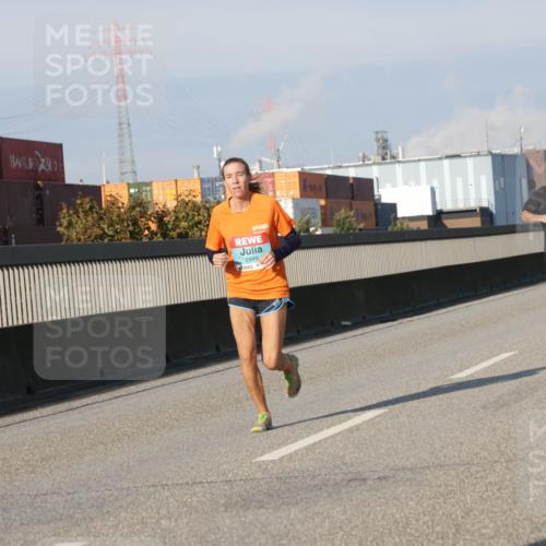 03.10.2025 - Köhlbrandbrückenlauf Jannik Wohlers http://msf.ph/oto/9068717 03.10.2025 09:48:03 Position 3 2849 meine-sportfotos.de