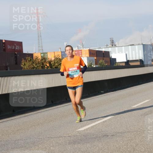 03.10.2025 - Köhlbrandbrückenlauf Jannik Wohlers http://msf.ph/oto/9068720 03.10.2025 09:48:03 Position 3 2849 meine-sportfotos.de