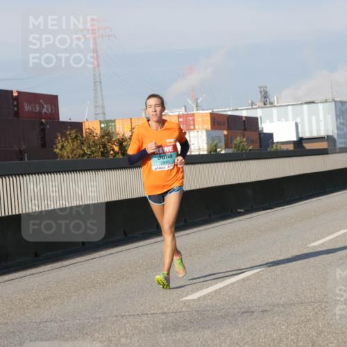 03.10.2025 - Köhlbrandbrückenlauf Jannik Wohlers http://msf.ph/oto/9068731 03.10.2025 09:48:03 Position 3 2849 meine-sportfotos.de