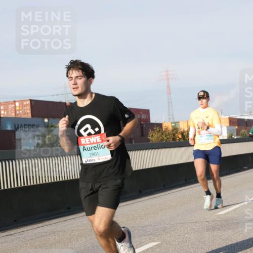 03.10.2025 - Köhlbrandbrückenlauf Jannik Wohlers http://msf.ph/oto/9068875 03.10.2025 09:48:08 Position 3 2901 meine-sportfotos.de