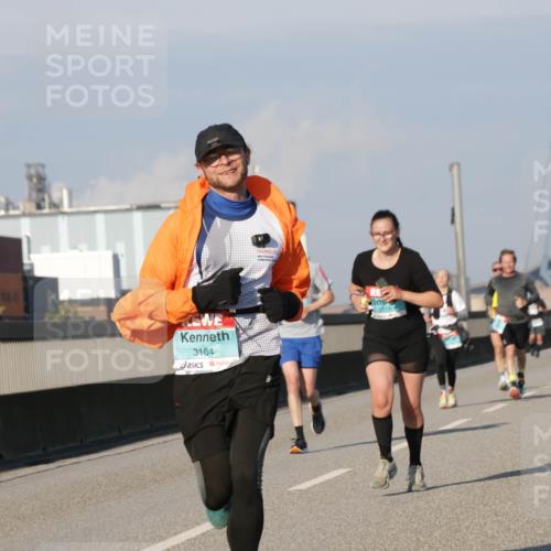 03.10.2025 - Köhlbrandbrückenlauf Jannik Wohlers http://msf.ph/oto/9068987 03.10.2025 09:48:11 Position 3 44, 3164 meine-sportfotos.de