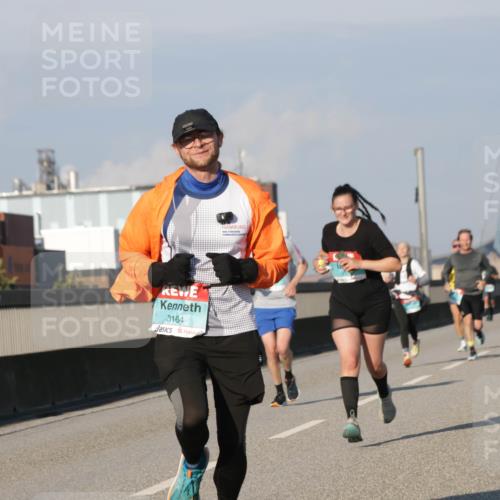03.10.2025 - Köhlbrandbrückenlauf Jannik Wohlers http://msf.ph/oto/9068994 03.10.2025 09:48:12 Position 3 8164 meine-sportfotos.de