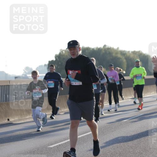 03.10.2025 - Köhlbrandbrückenlauf Jannik Wohlers http://msf.ph/oto/9069057 03.10.2025 09:16:49 Position 3 1403, 1496 meine-sportfotos.de