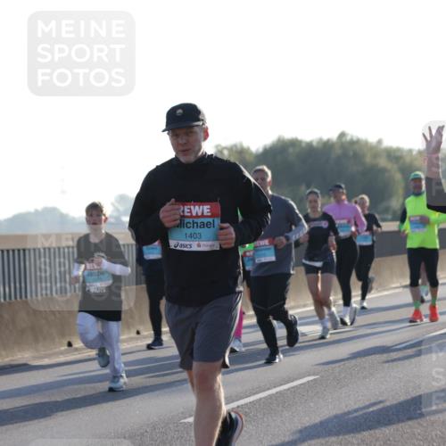03.10.2025 - Köhlbrandbrückenlauf Jannik Wohlers http://msf.ph/oto/9069081 03.10.2025 09:16:50 Position 3 1403, 1496 meine-sportfotos.de