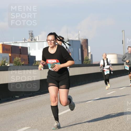 03.10.2025 - Köhlbrandbrückenlauf Jannik Wohlers http://msf.ph/oto/9069096 03.10.2025 09:48:14 Position 3  meine-sportfotos.de