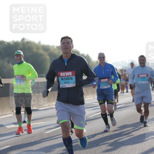 03.10.2025 - Köhlbrandbrückenlauf Jannik Wohlers http://msf.ph/oto/9069136 03.10.2025 09:16:51 Position 3 3656, 1302 meine-sportfotos.de