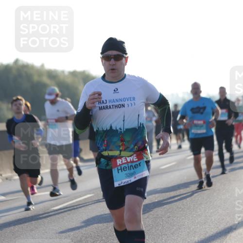 03.10.2025 - Köhlbrandbrückenlauf Jannik Wohlers http://msf.ph/oto/9069262 03.10.2025 09:16:56 Position 3 3280 meine-sportfotos.de