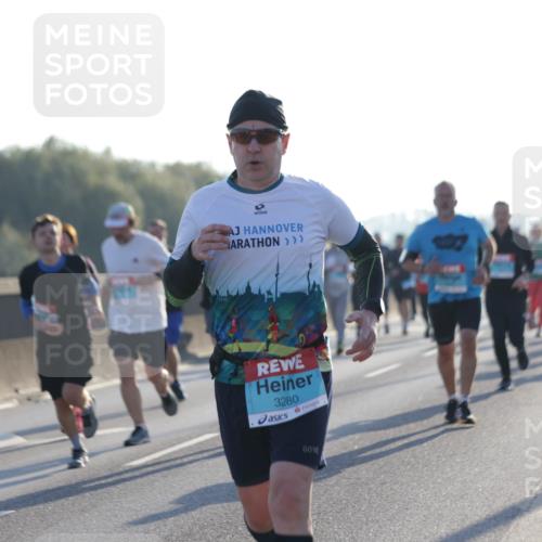 03.10.2025 - Köhlbrandbrückenlauf Jannik Wohlers http://msf.ph/oto/9069268 03.10.2025 09:16:56 Position 3 3280 meine-sportfotos.de