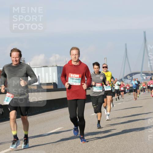 03.10.2025 - Köhlbrandbrückenlauf Jannik Wohlers http://msf.ph/oto/9069274 03.10.2025 09:48:20 Position 3 1225, 2587 meine-sportfotos.de