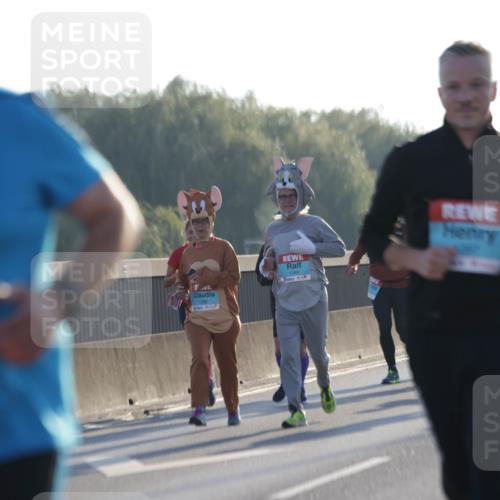 03.10.2025 - Köhlbrandbrückenlauf Jannik Wohlers http://msf.ph/oto/9069365 03.10.2025 09:17:00 Position 3 1289 meine-sportfotos.de