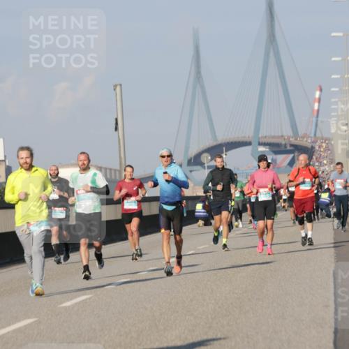 03.10.2025 - Köhlbrandbrückenlauf Jannik Wohlers http://msf.ph/oto/9069401 03.10.2025 09:48:25 Position 3 1357 meine-sportfotos.de