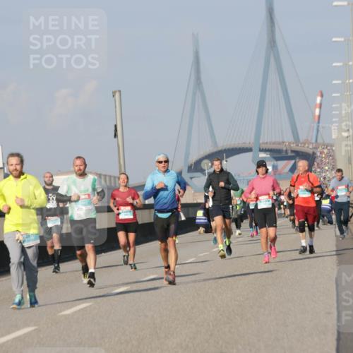 03.10.2025 - Köhlbrandbrückenlauf Jannik Wohlers http://msf.ph/oto/9069431 03.10.2025 09:48:26 Position 3  meine-sportfotos.de
