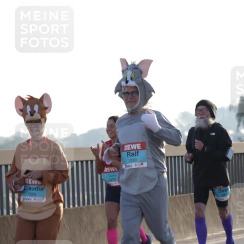 03.10.2025 - Köhlbrandbrückenlauf Jannik Wohlers http://msf.ph/oto/9069490 03.10.2025 09:17:04 Position 3 1288, 3793, 1289 meine-sportfotos.de