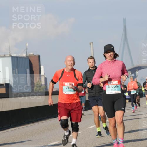 03.10.2025 - Köhlbrandbrückenlauf Jannik Wohlers http://msf.ph/oto/9069566 03.10.2025 09:48:34 Position 3 2998, 3305, 1123 meine-sportfotos.de
