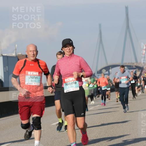03.10.2025 - Köhlbrandbrückenlauf Jannik Wohlers http://msf.ph/oto/9069602 03.10.2025 09:48:35 Position 3 3305, 1123 meine-sportfotos.de