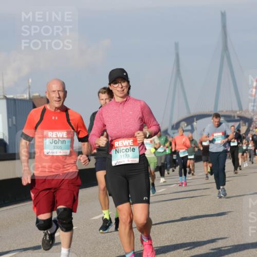 03.10.2025 - Köhlbrandbrückenlauf Jannik Wohlers http://msf.ph/oto/9069605 03.10.2025 09:48:35 Position 3 3305, 1123 meine-sportfotos.de