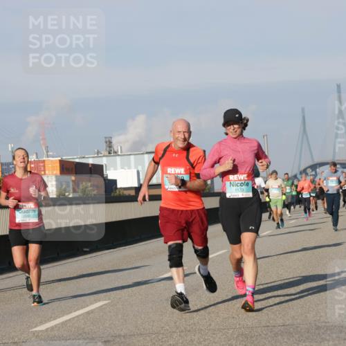 03.10.2025 - Köhlbrandbrückenlauf Jannik Wohlers http://msf.ph/oto/9069628 03.10.2025 09:48:36 Position 3 1123 meine-sportfotos.de