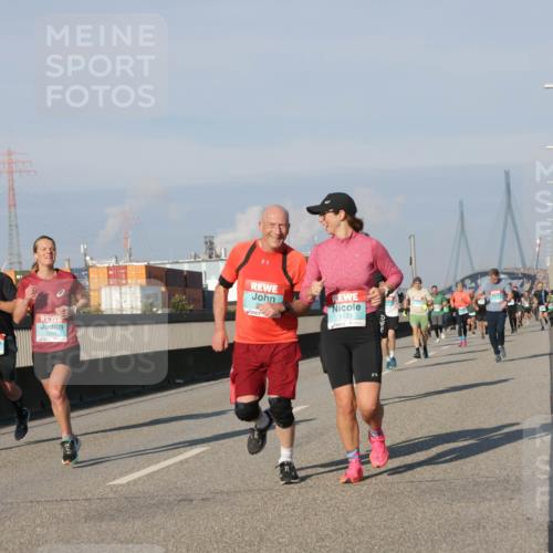 03.10.2025 - Köhlbrandbrückenlauf Jannik Wohlers http://msf.ph/oto/9069667 03.10.2025 09:48:37 Position 3 1123 meine-sportfotos.de