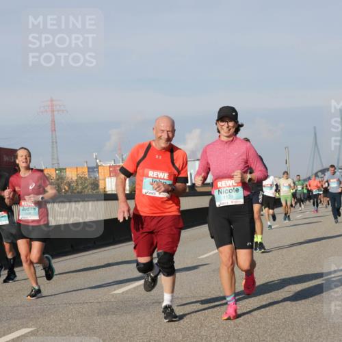 03.10.2025 - Köhlbrandbrückenlauf Jannik Wohlers http://msf.ph/oto/9069728 03.10.2025 09:48:37 Position 3 1123 meine-sportfotos.de