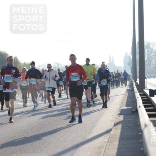 03.10.2025 - Köhlbrandbrückenlauf Jannik Wohlers http://msf.ph/oto/9069747 03.10.2025 09:17:13 Position 3 12 meine-sportfotos.de