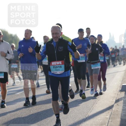 03.10.2025 - Köhlbrandbrückenlauf Jannik Wohlers http://msf.ph/oto/9069888 03.10.2025 09:17:17 Position 3 1340 meine-sportfotos.de