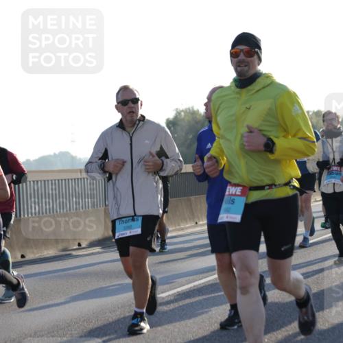 03.10.2025 - Köhlbrandbrückenlauf Jannik Wohlers http://msf.ph/oto/9070005 03.10.2025 09:17:20 Position 3 1343, 3392, 3261 meine-sportfotos.de