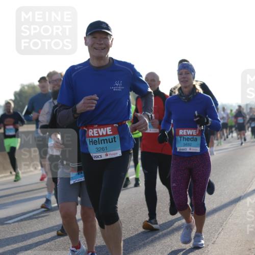 03.10.2025 - Köhlbrandbrückenlauf Jannik Wohlers http://msf.ph/oto/9070054 03.10.2025 09:17:22 Position 3 94, 3261, 3492 meine-sportfotos.de