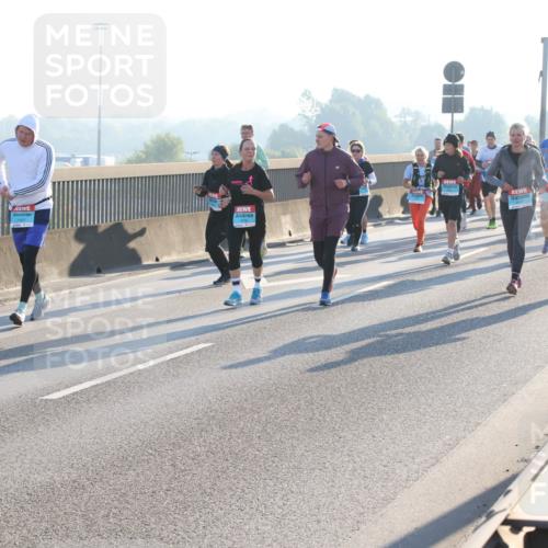 03.10.2025 - Köhlbrandbrückenlauf Lena Gebhardt http://msf.ph/oto/9070119 03.10.2025 09:24:18 Position 1  meine-sportfotos.de