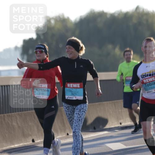 03.10.2025 - Köhlbrandbrückenlauf Jannik Wohlers http://msf.ph/oto/9070184 03.10.2025 09:17:26 Position 3 3189, 3811, 1314 meine-sportfotos.de