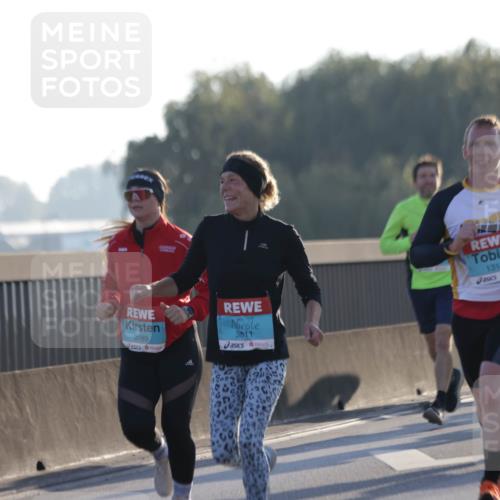 03.10.2025 - Köhlbrandbrückenlauf Jannik Wohlers http://msf.ph/oto/9070200 03.10.2025 09:17:26 Position 3 3189, 3811, 1314 meine-sportfotos.de