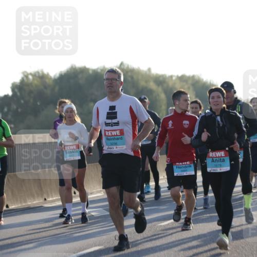 03.10.2025 - Köhlbrandbrückenlauf Jannik Wohlers http://msf.ph/oto/9070374 03.10.2025 09:17:32 Position 3 3236, 1203, 12, 3569, 1679 meine-sportfotos.de